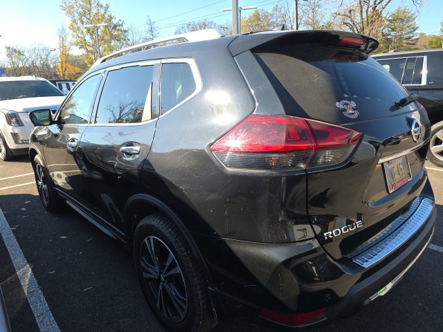 Used 2019 Nissan Rogue SV w/ Sun & Sound Touring Package AWD/4WD image 13