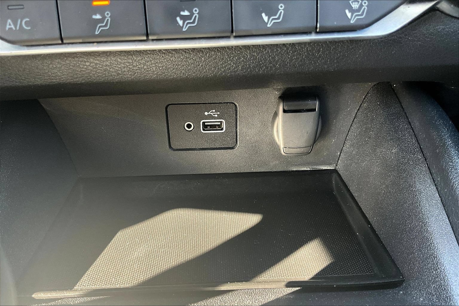Used 2024 Nissan Altima 2.5 S FWD image 19