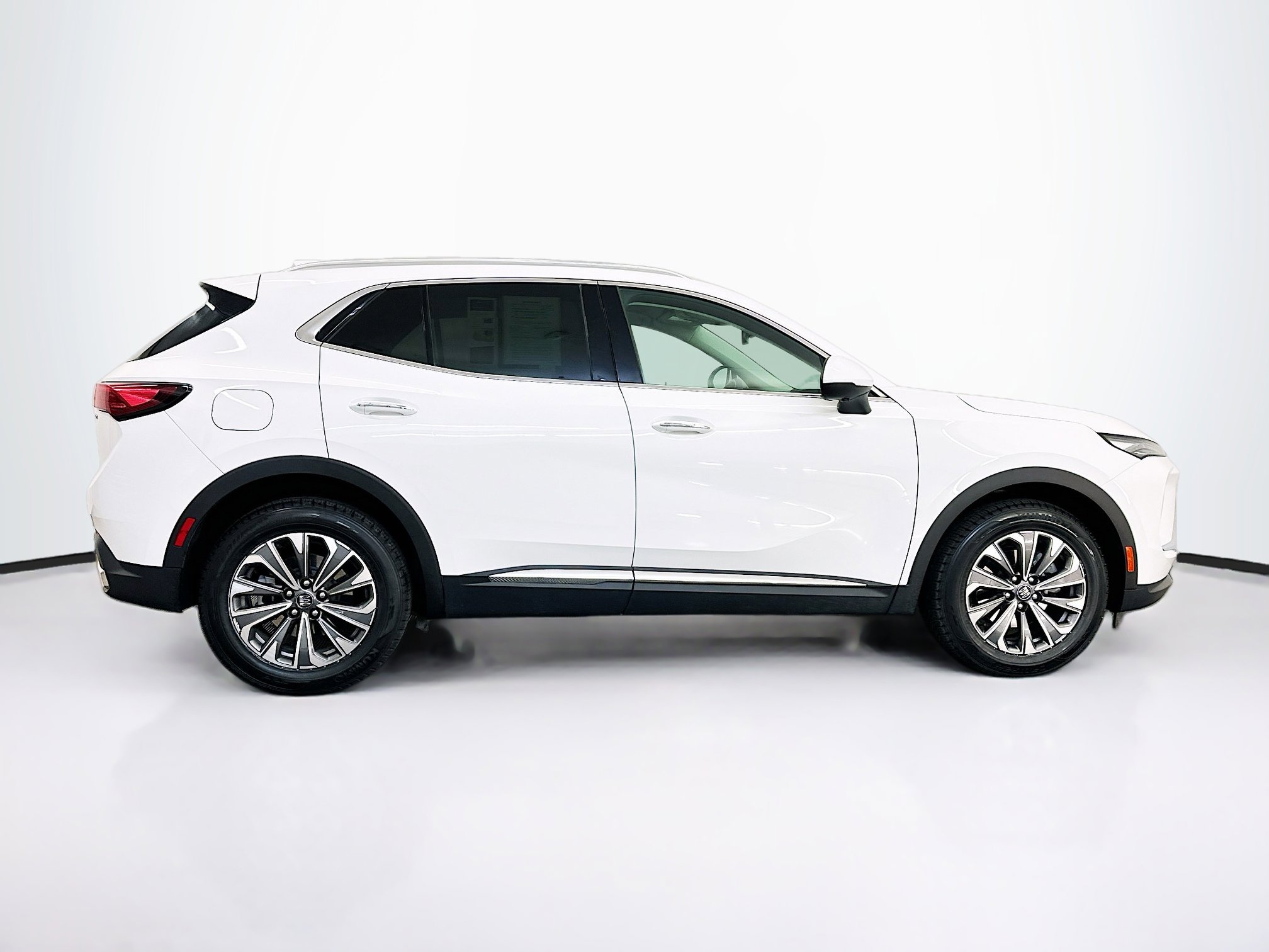 Used 2025 Buick Envision Preferred image 10