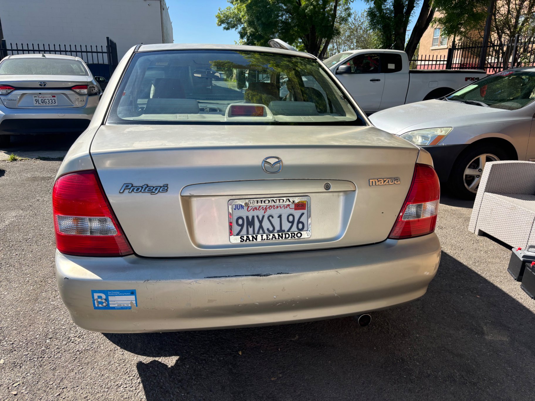 Used 2003 MAZDA Protege DX FWD image 5