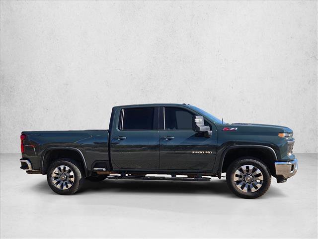 Certified 2025 Chevrolet Silverado 3500 LT image 4