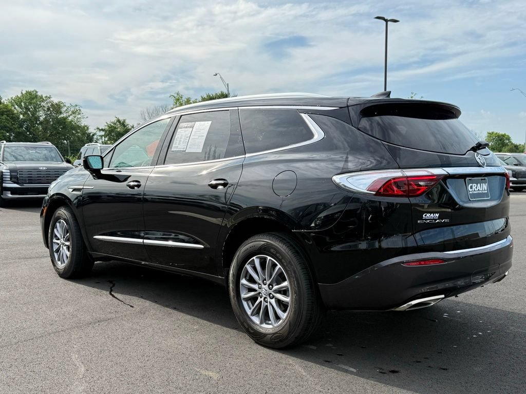 Used 2024 Buick Enclave Essence FWD image 7