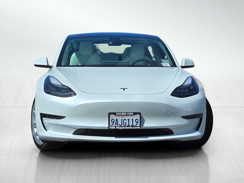 Used 2021 Tesla Model 3 Standard Range Plus RWD image 2