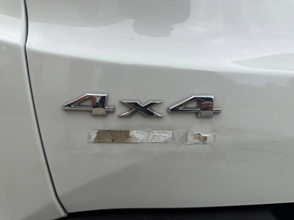 Used 2023 Jeep Renegade Latitude AWD/4WD image 15