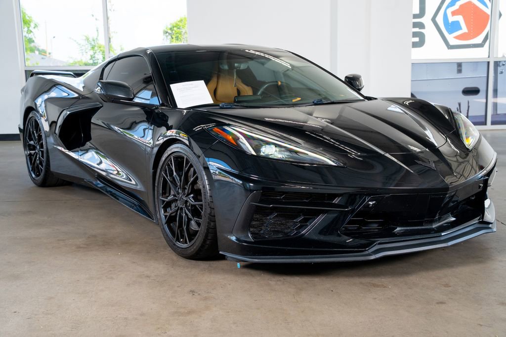 Used 2023 Chevrolet Corvette Stingray Preferred Cpe w/ Z51 Performance Package RWD image 6