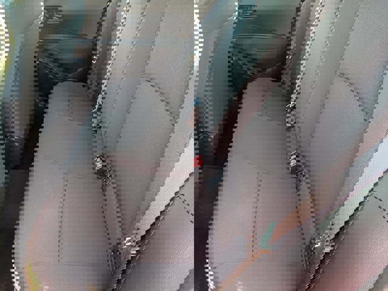 Used 2022 Toyota Corolla LE image 17