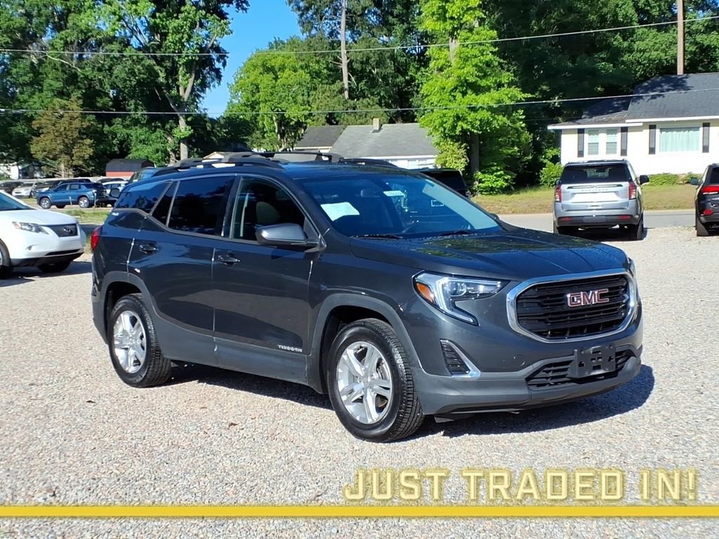 Used 2018 GMC Terrain SLE w/ Driver Convenience Package FWD image 1