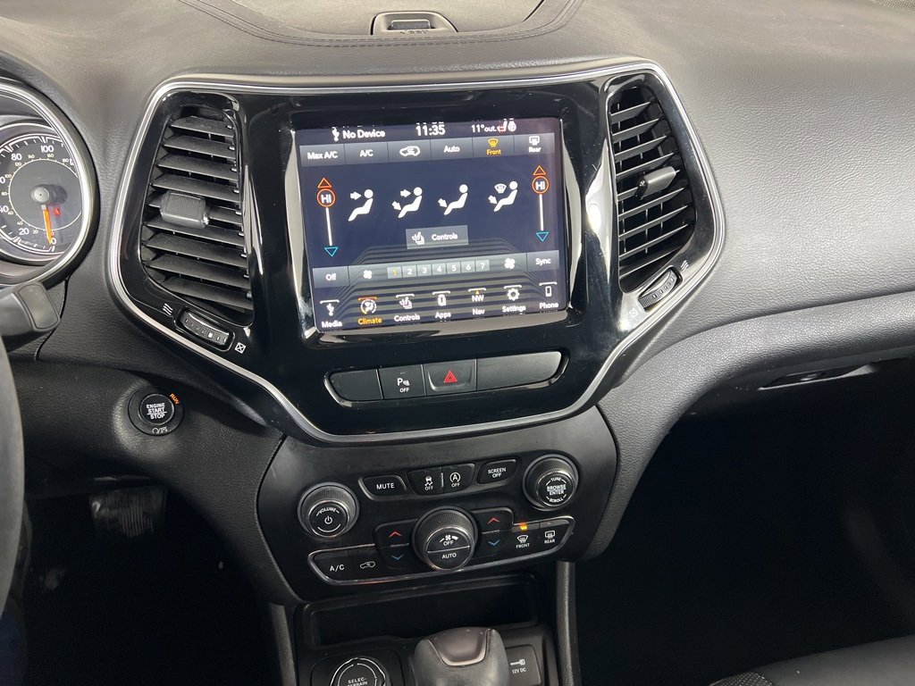 Used 2019 Jeep Cherokee Limited image 20