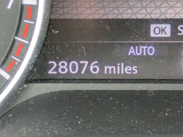 Used 2025 Nissan Pathfinder SL AWD/4WD image 32