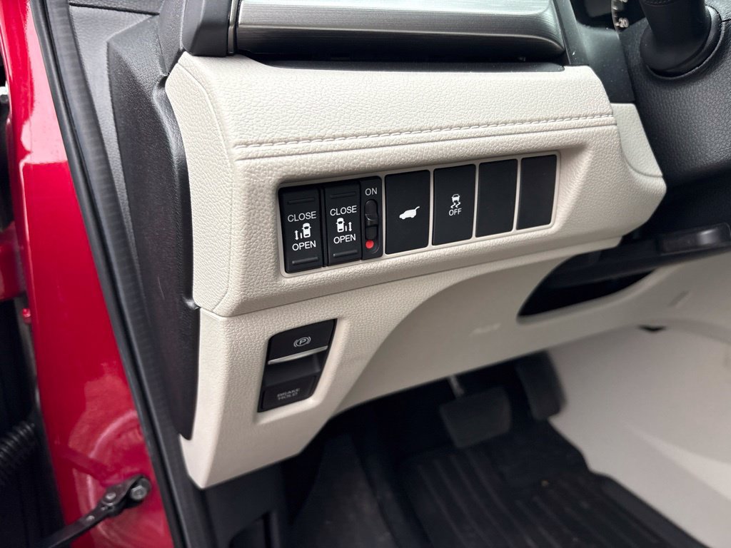 Used 2026 Honda Odyssey EX-L image 18