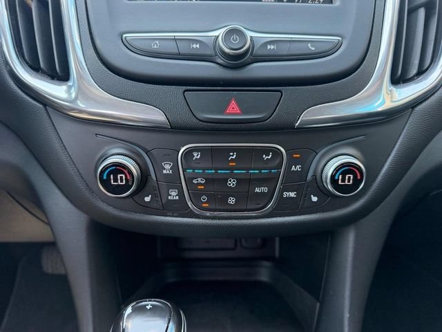 Used 2019 Chevrolet Equinox LT FWD image 16