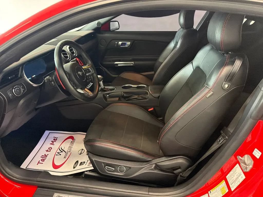 Used 2019 Ford Mustang GT Premium w/ Equipment Group 401A RWD image 8