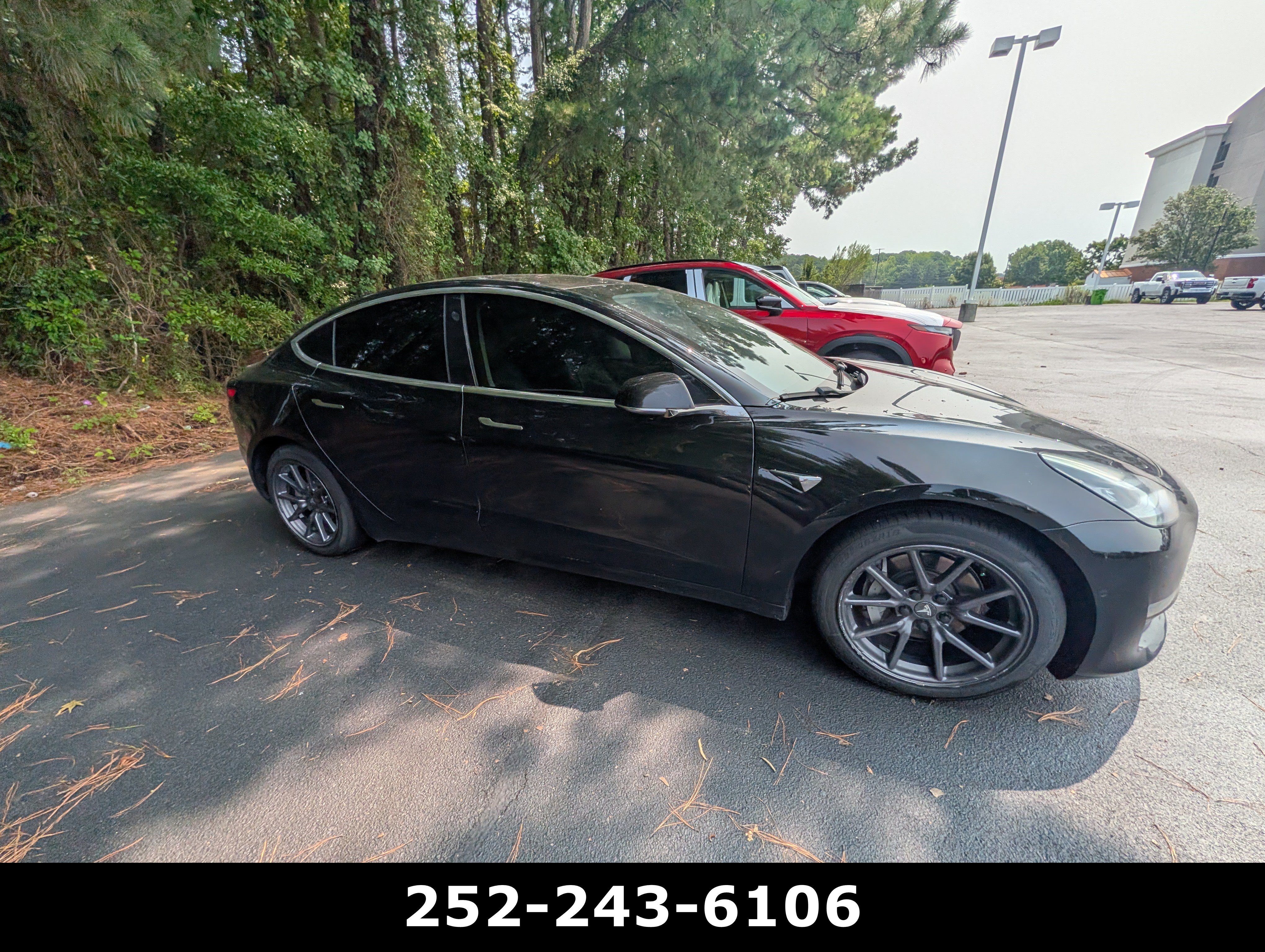 Used 2019 Tesla Model 3 Mid Range RWD image 2