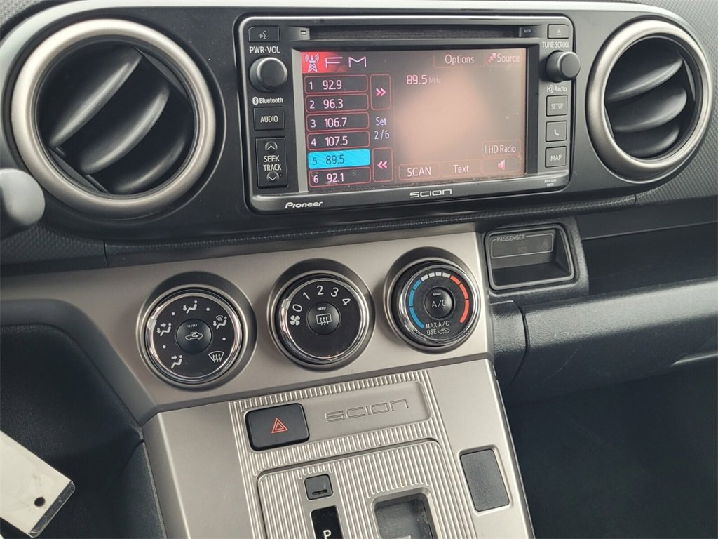 Used 2014 Scion xB image 15