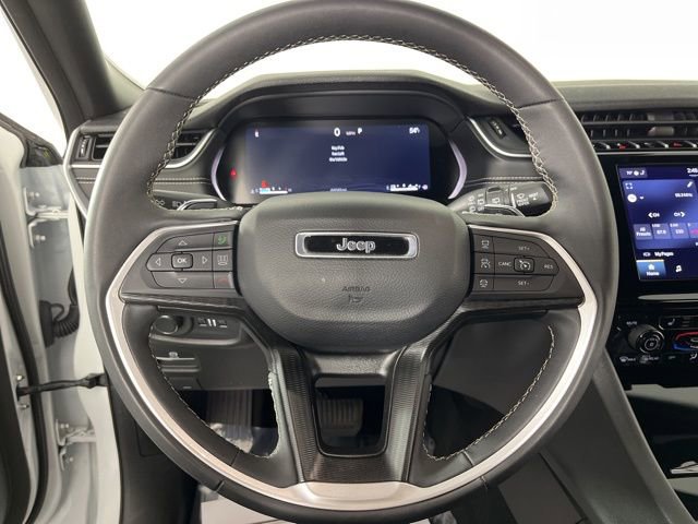 Used 2024 Jeep Grand Cherokee L Laredo image 20