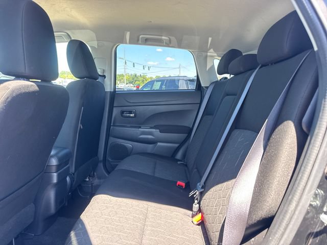 Used 2024 Mitsubishi Outlander Sport ES AWD/4WD image 9