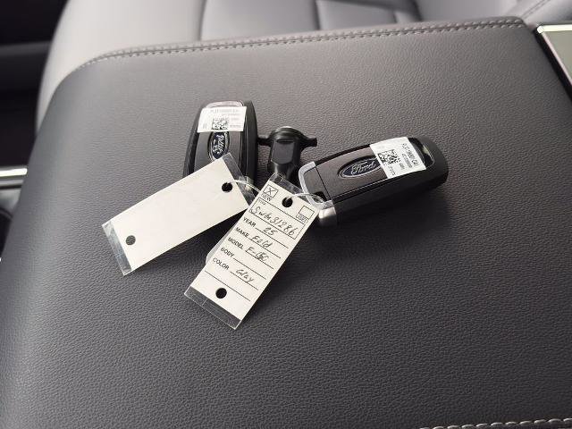 New 2025 Ford F150 Lightning Flash image 34