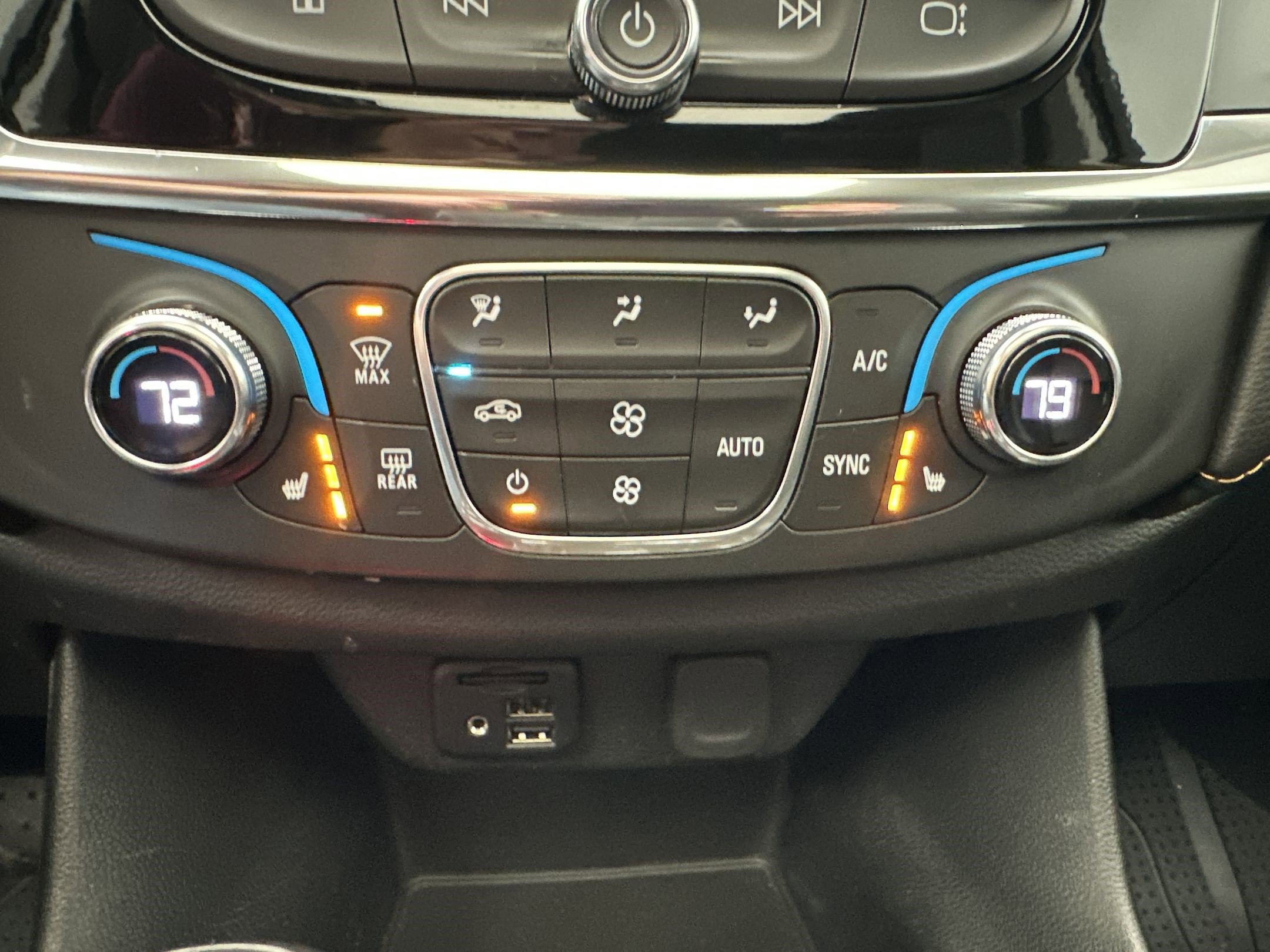 Used 2020 Chevrolet Traverse RS w/ LPO, Floor Liner Package image 17