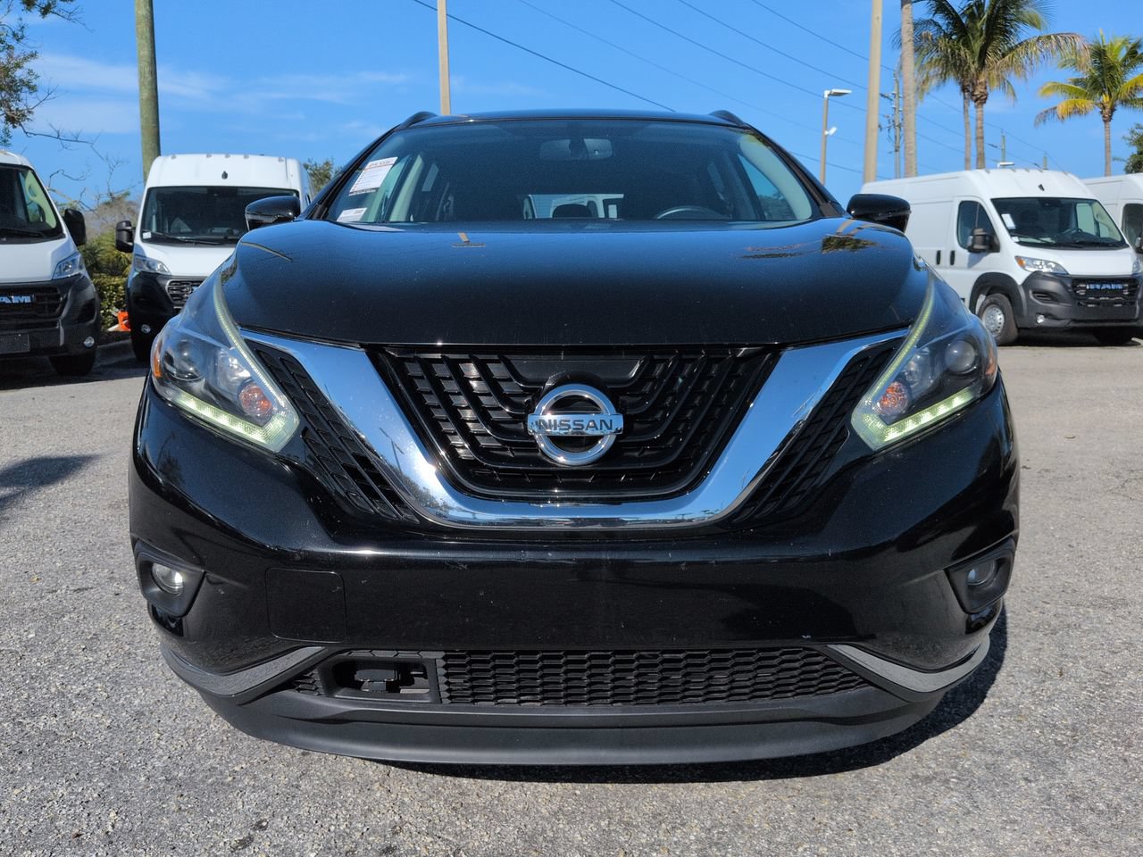 Used 2018 Nissan Murano SV AWD/4WD image 3