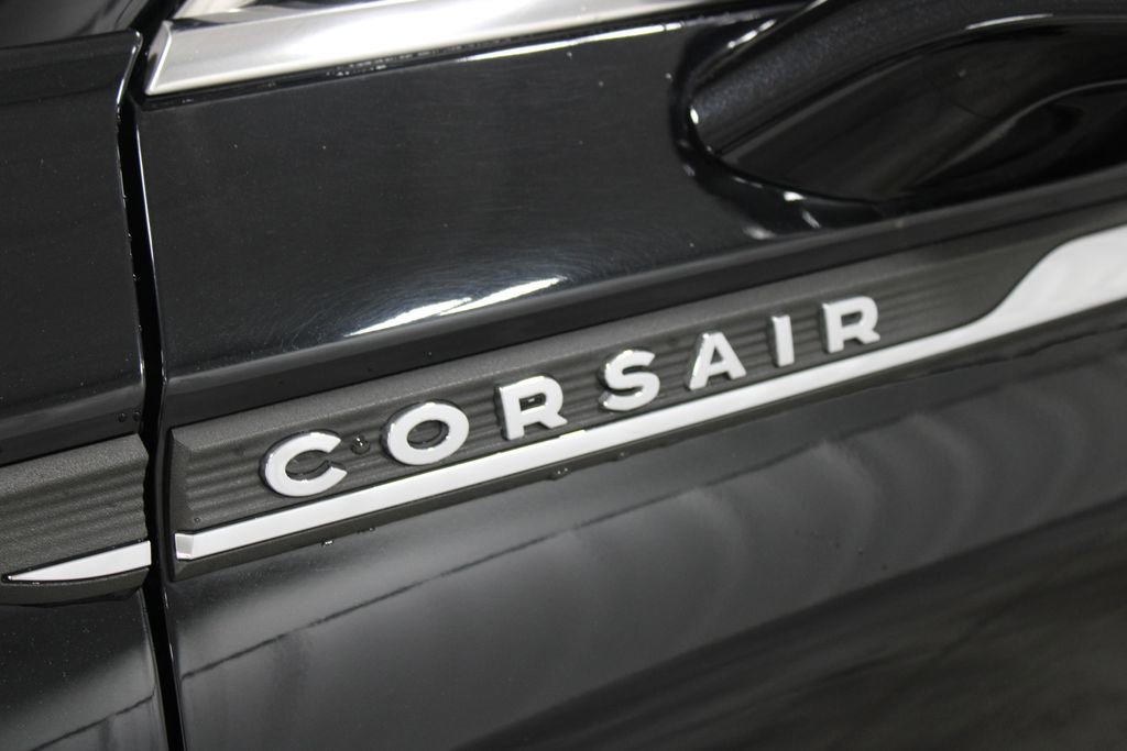 Used 2024 Lincoln Corsair AWD w/ Equipment Group 101A image 14