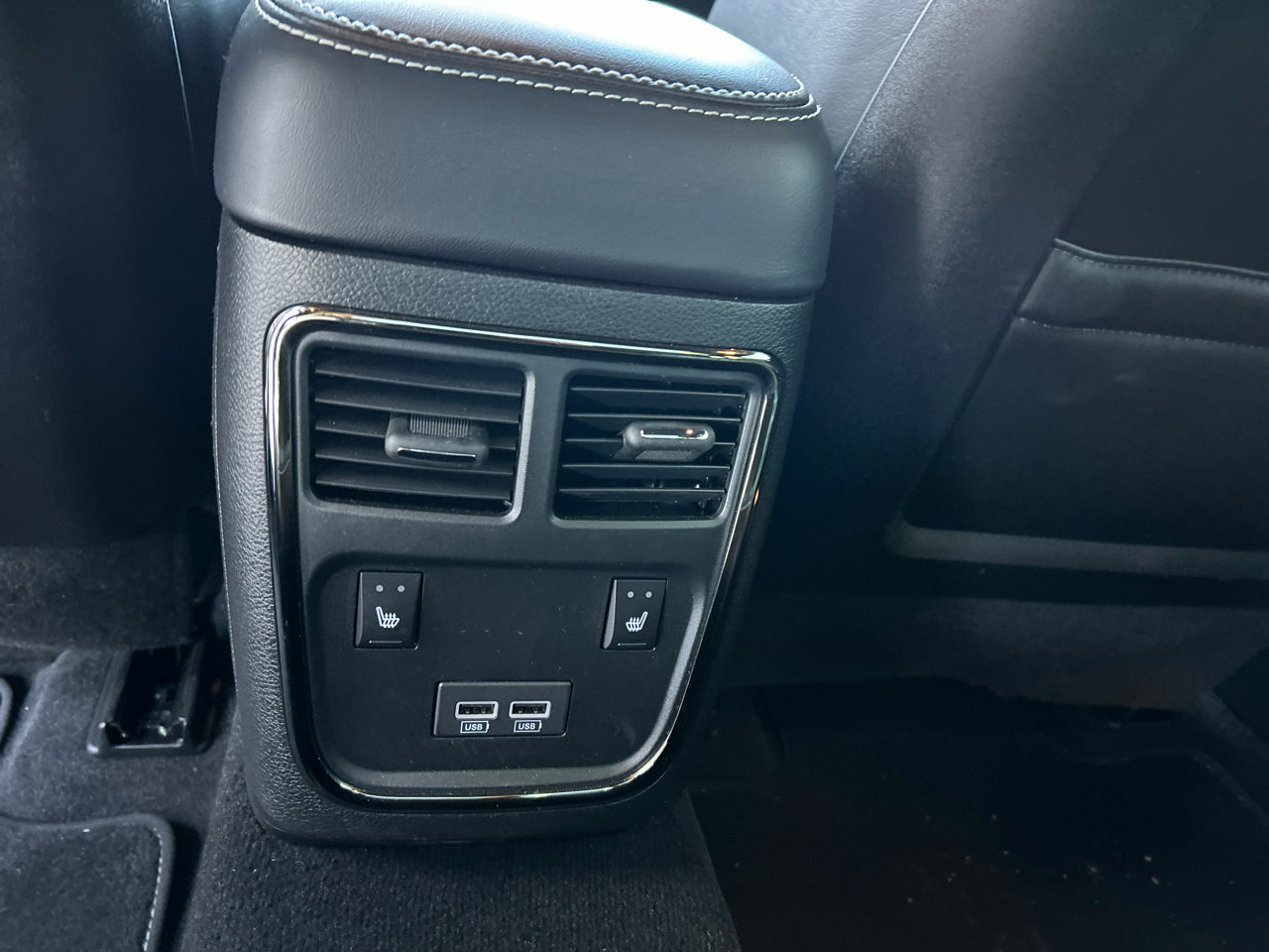 Used 2022 Dodge Charger SRT Hellcat w/ Harman/Kardon Audio Group image 10