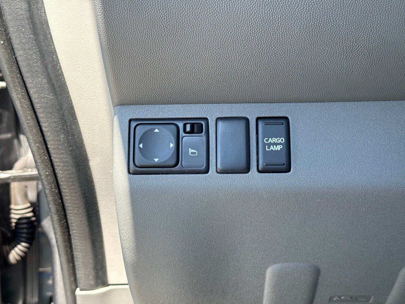 Used 2020 Nissan Frontier SV RWD image 32