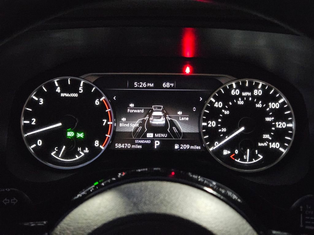 Used 2023 Nissan Rogue SV image 27