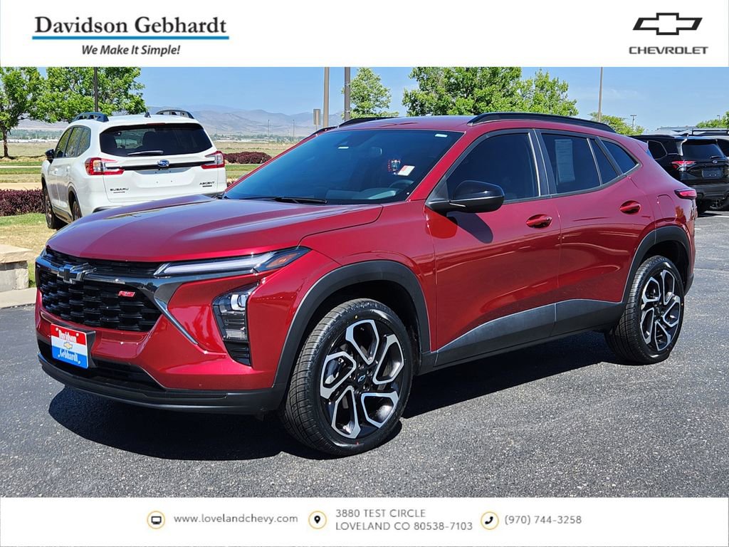 Used 2024 Chevrolet Trax RS w/ Driver Confidence Package FWD image 1