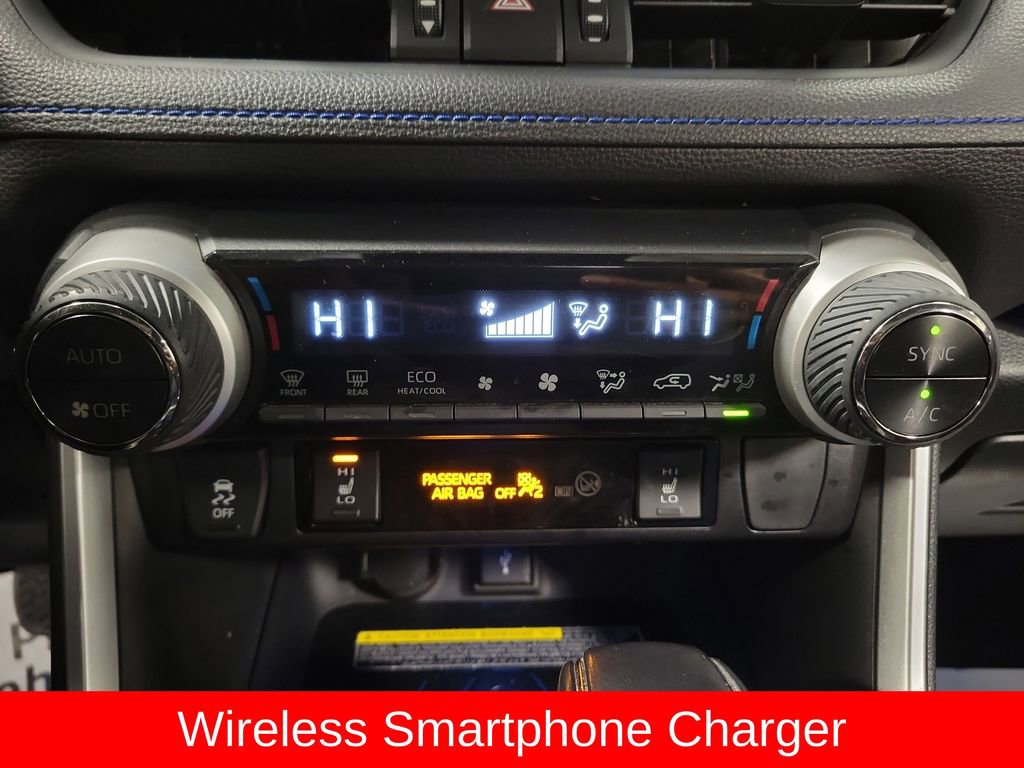 Used 2020 Toyota RAV4 XSE image 18