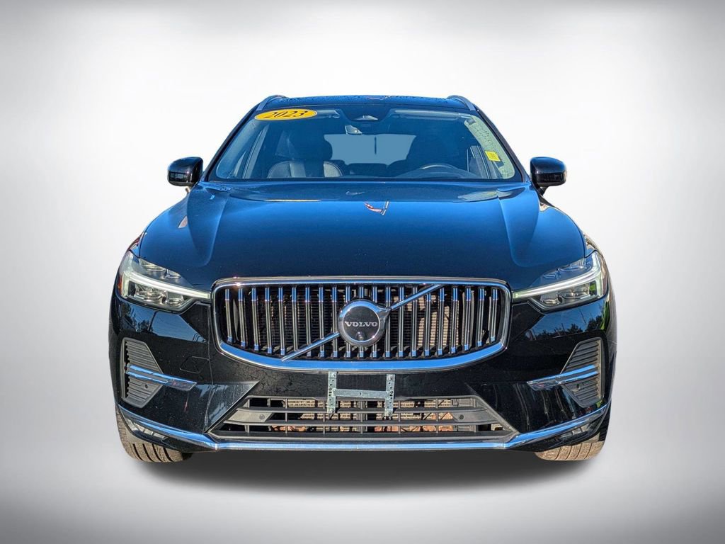 Used 2023 Volvo XC60 B5 Ultimate image 9