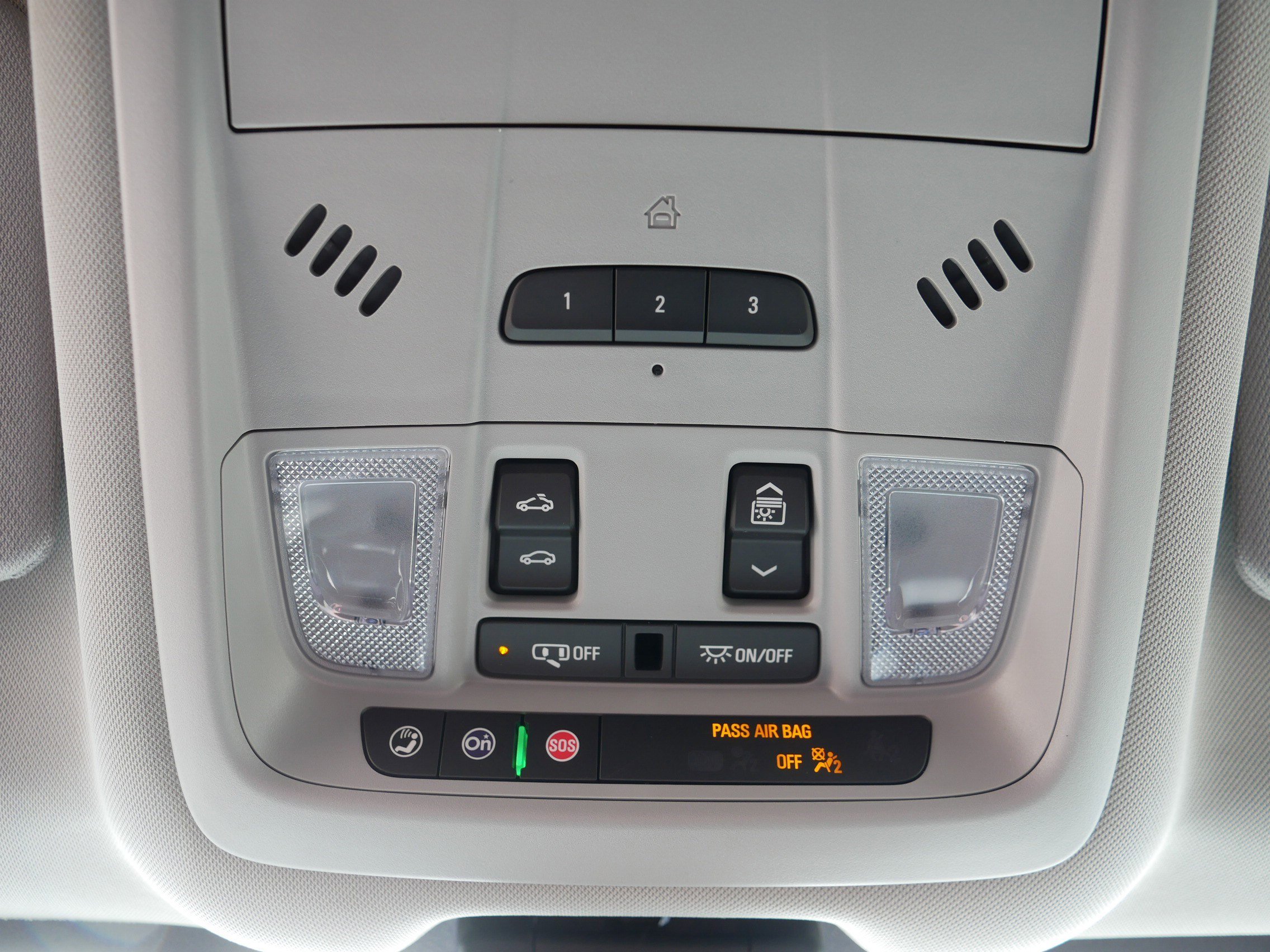 Used 2024 GMC Terrain SLT w/ Infotainment Package II AWD/4WD image 31