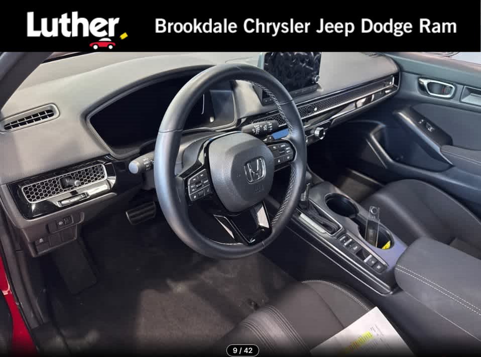 Used 2025 Honda Civic Sport image 1