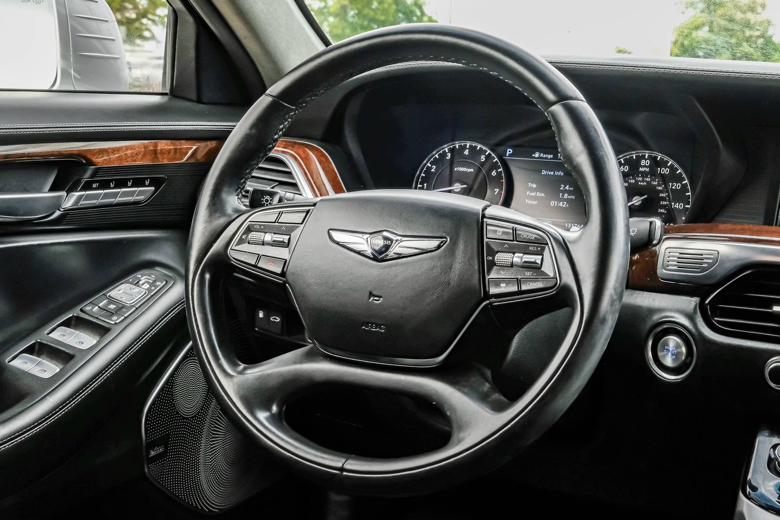 Used 2019 Genesis G90 5.0 Ultimate RWD image 14