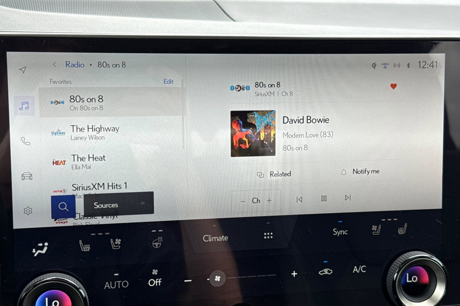 Used 2025 Lexus NX 350h AWD w/ Premium Package image 24