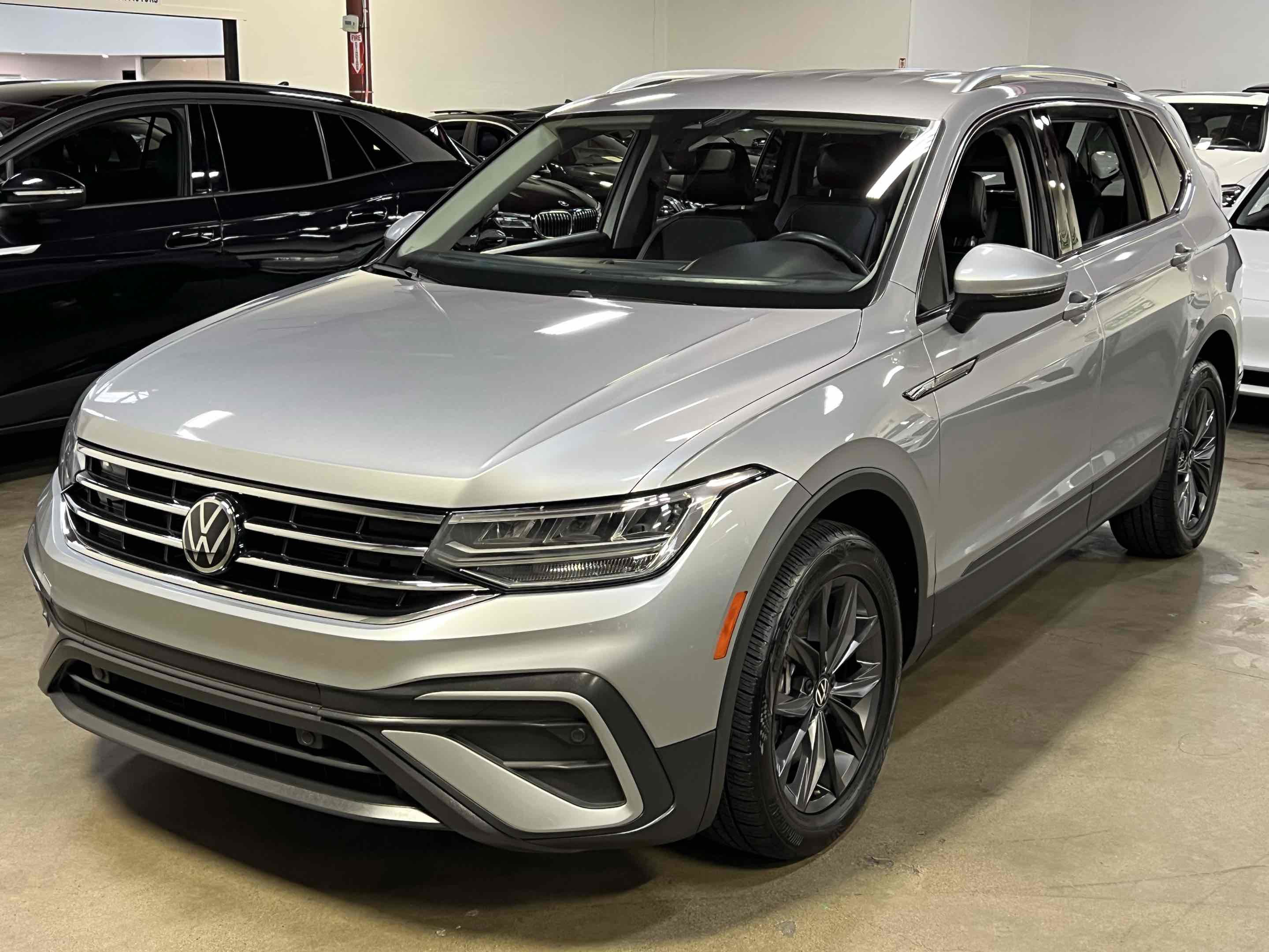 Used 2022 Volkswagen Tiguan SE image 27