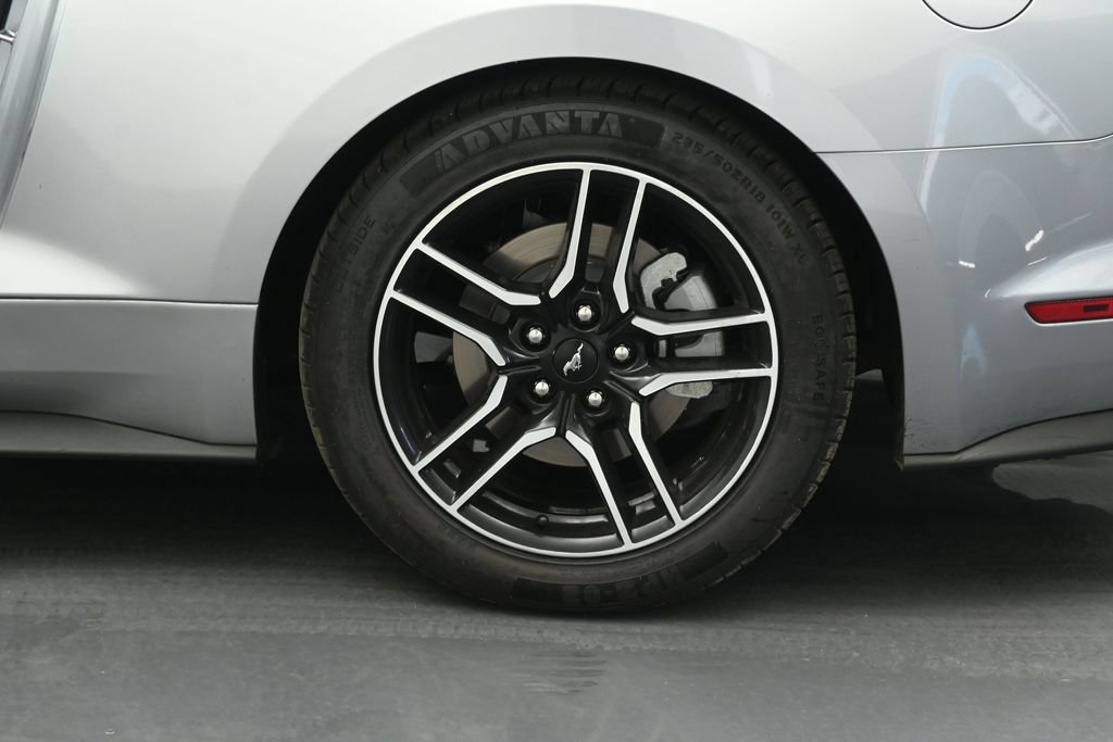 Certified 2022 Ford Mustang Premium RWD image 15