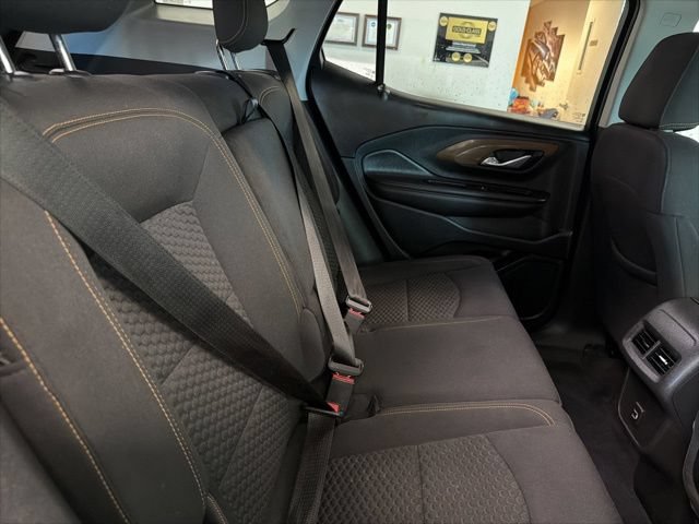 Used 2020 GMC Terrain SLE w/ Driver Convenience Package AWD/4WD image 23