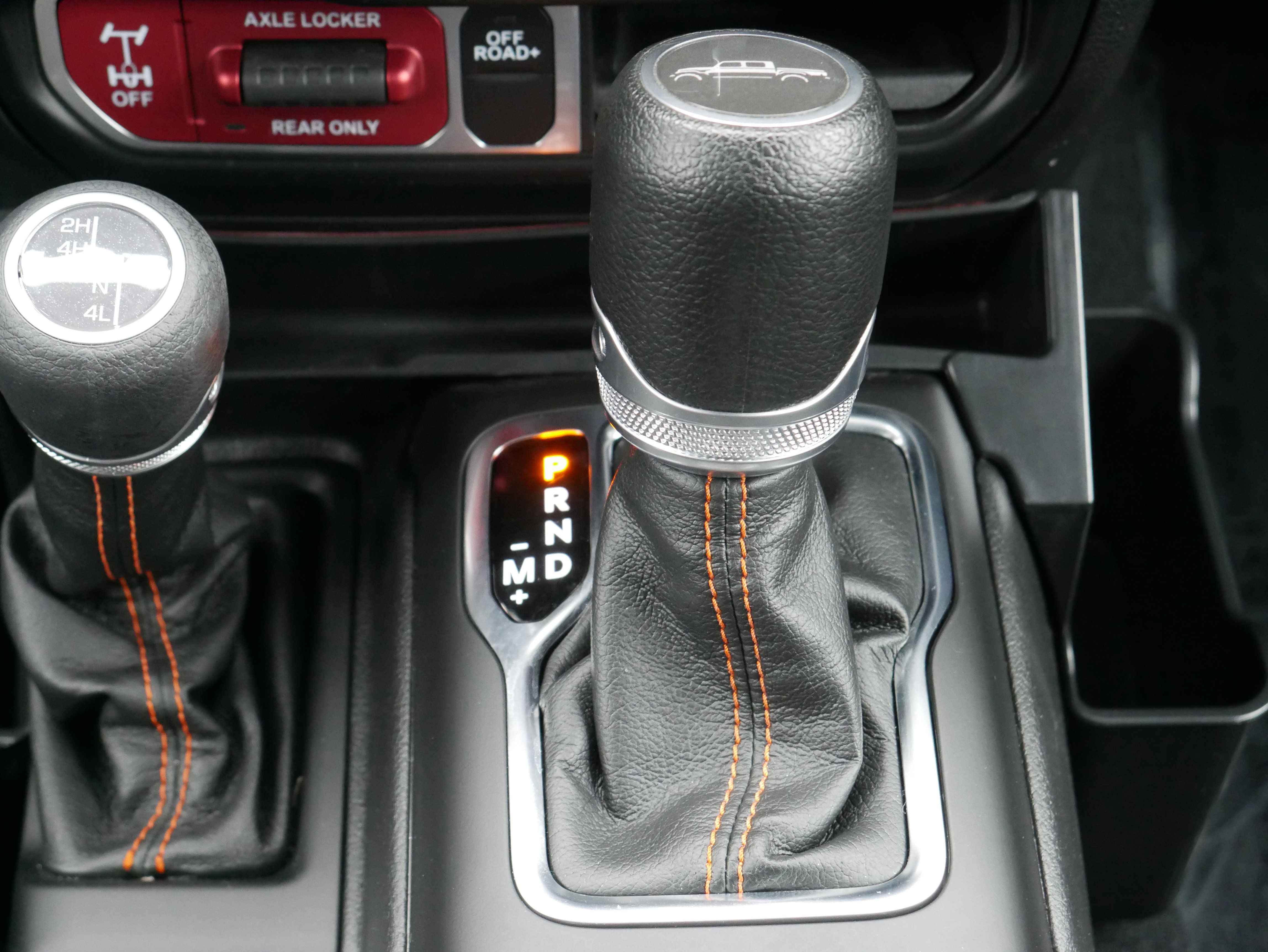 Used 2023 Jeep Gladiator Mojave w/ Cold Weather Group image 24