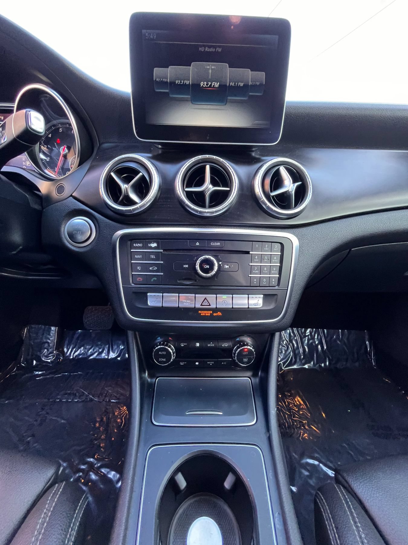 Used 2018 Mercedes-Benz CLA 250 image 16