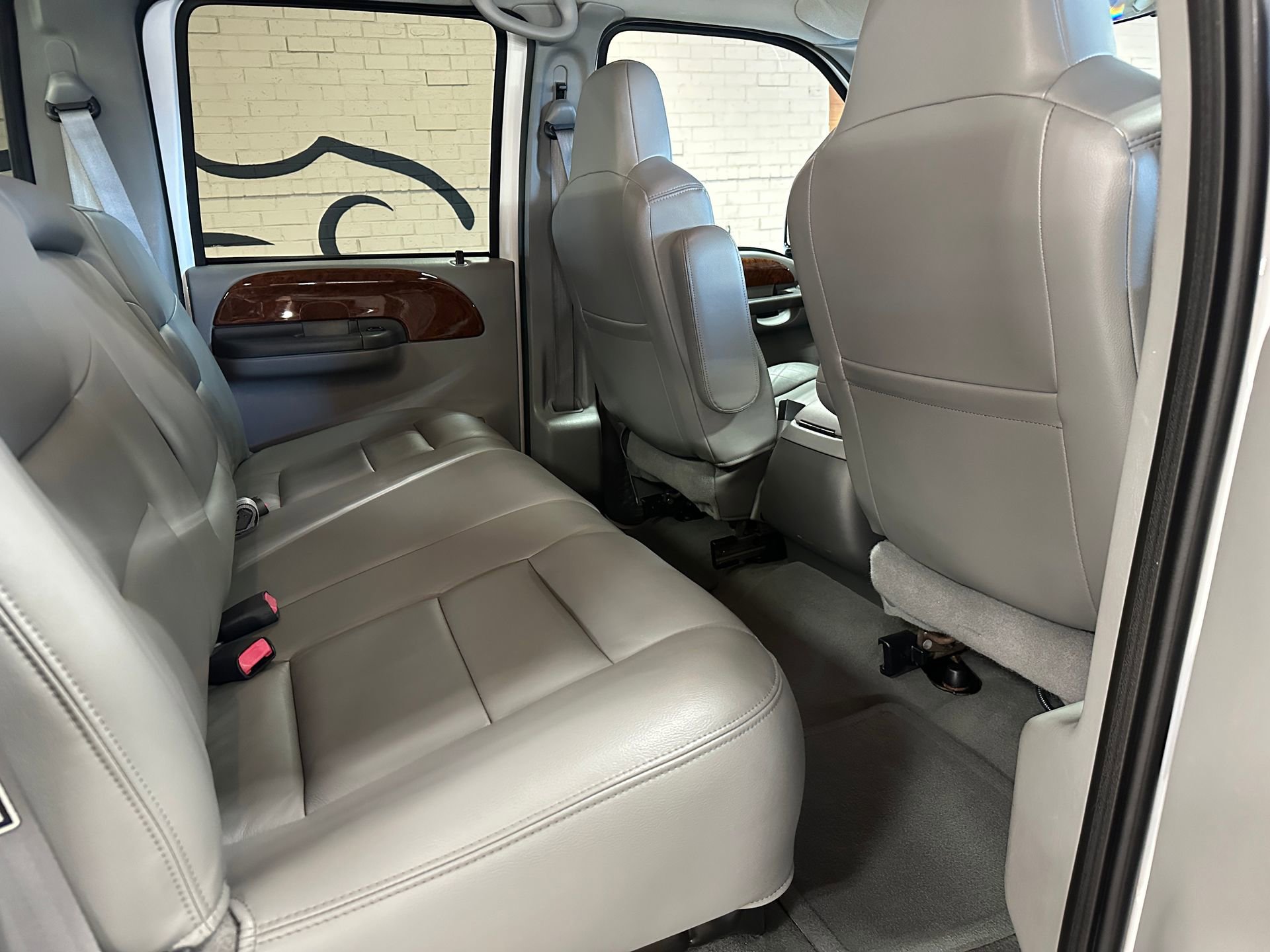 Used 2003 Ford F350 2WD Crew Cab DRW Super Duty image 20