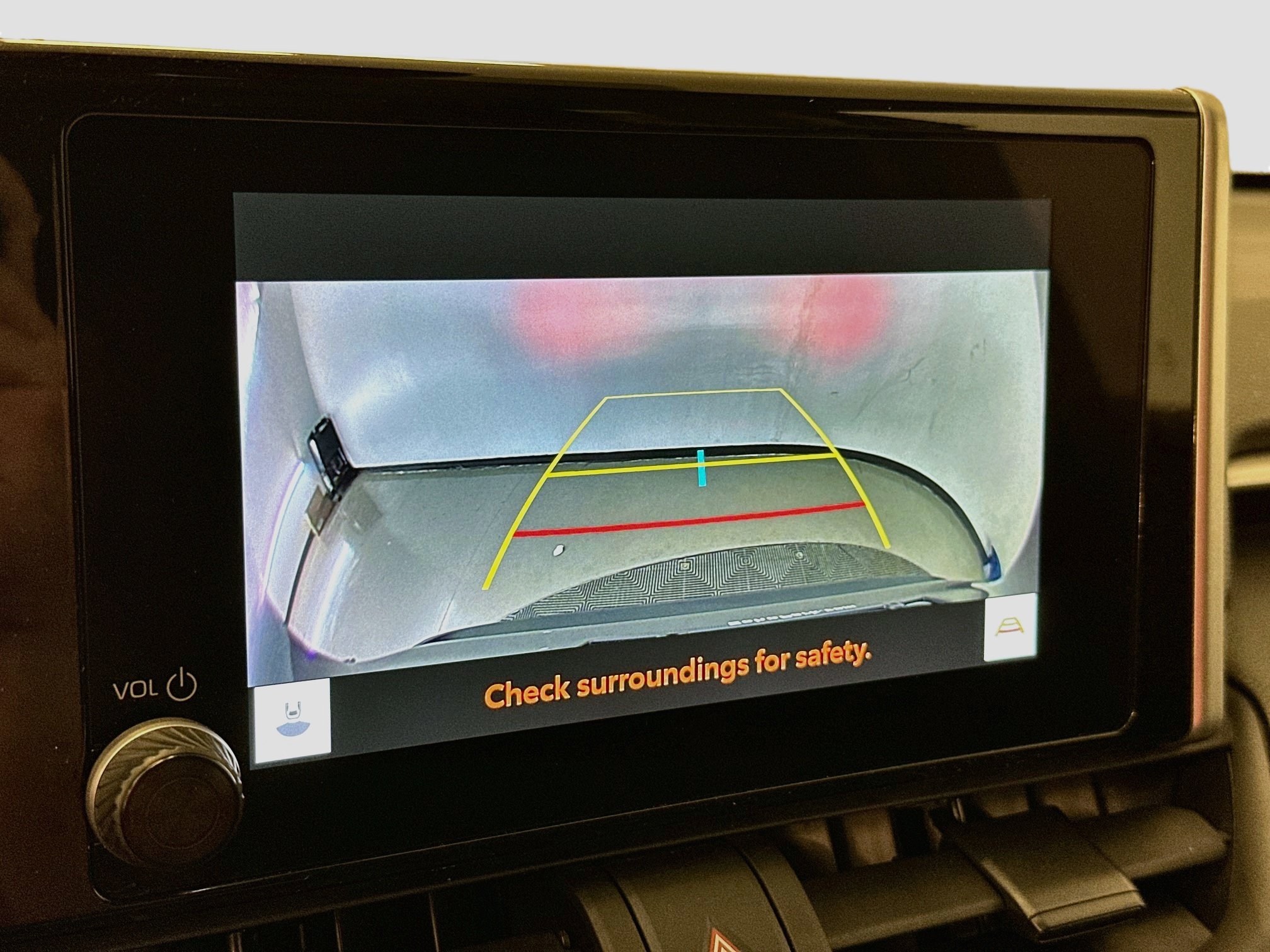 Used 2025 Toyota RAV4 XLE AWD/4WD image 23