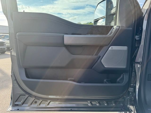 New 2026 Ford F350 Lariat w/ Lariat Premium Package image 17