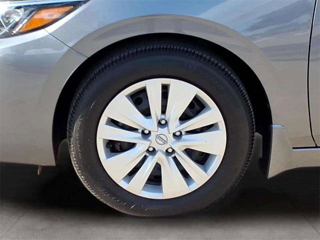 Certified 2025 Nissan Sentra S image 20