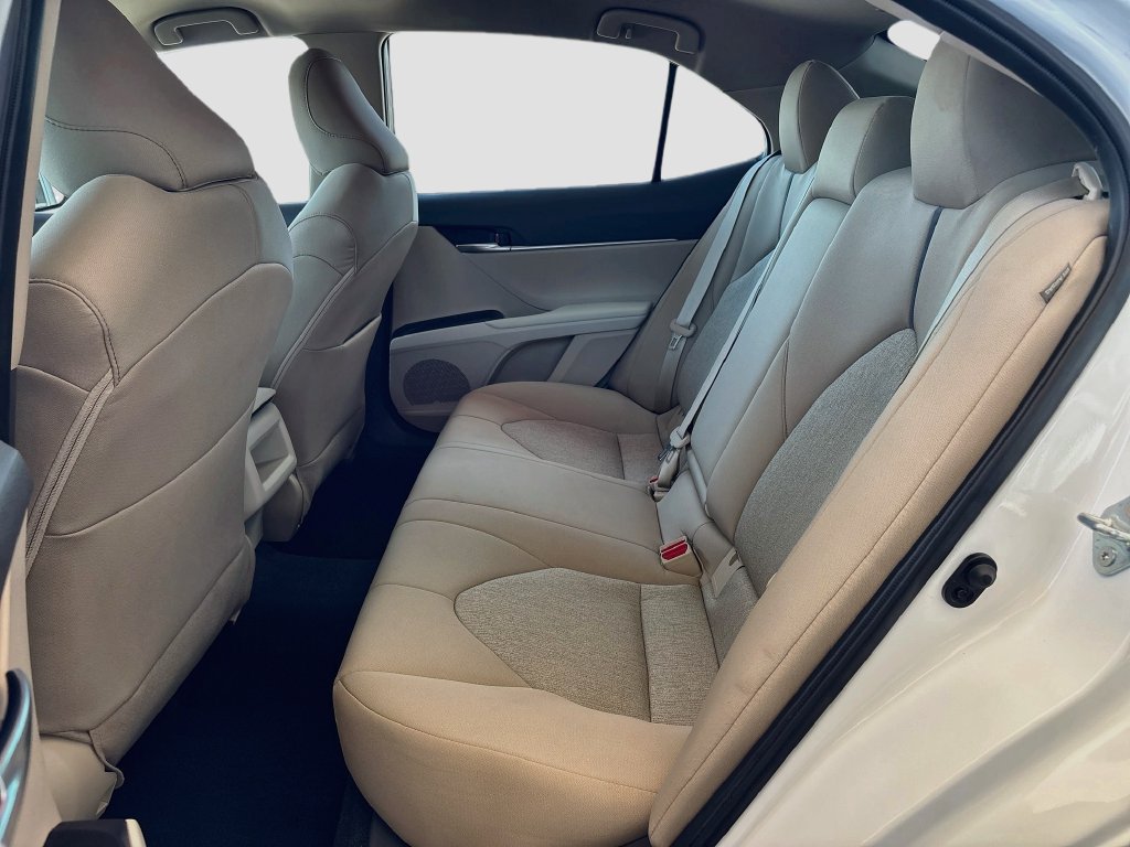 Used 2024 Toyota Camry LE FWD image 20