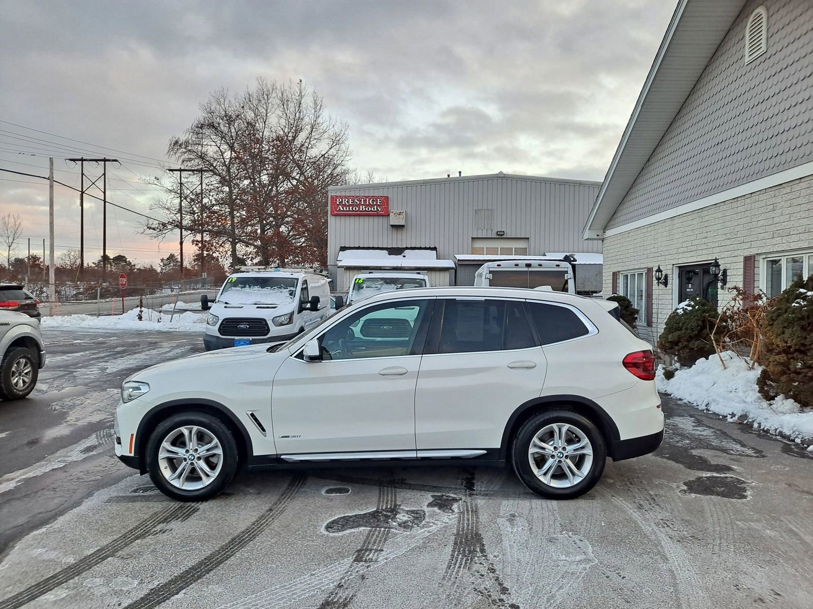Used 2018 BMW X3 xDrive30i image 5