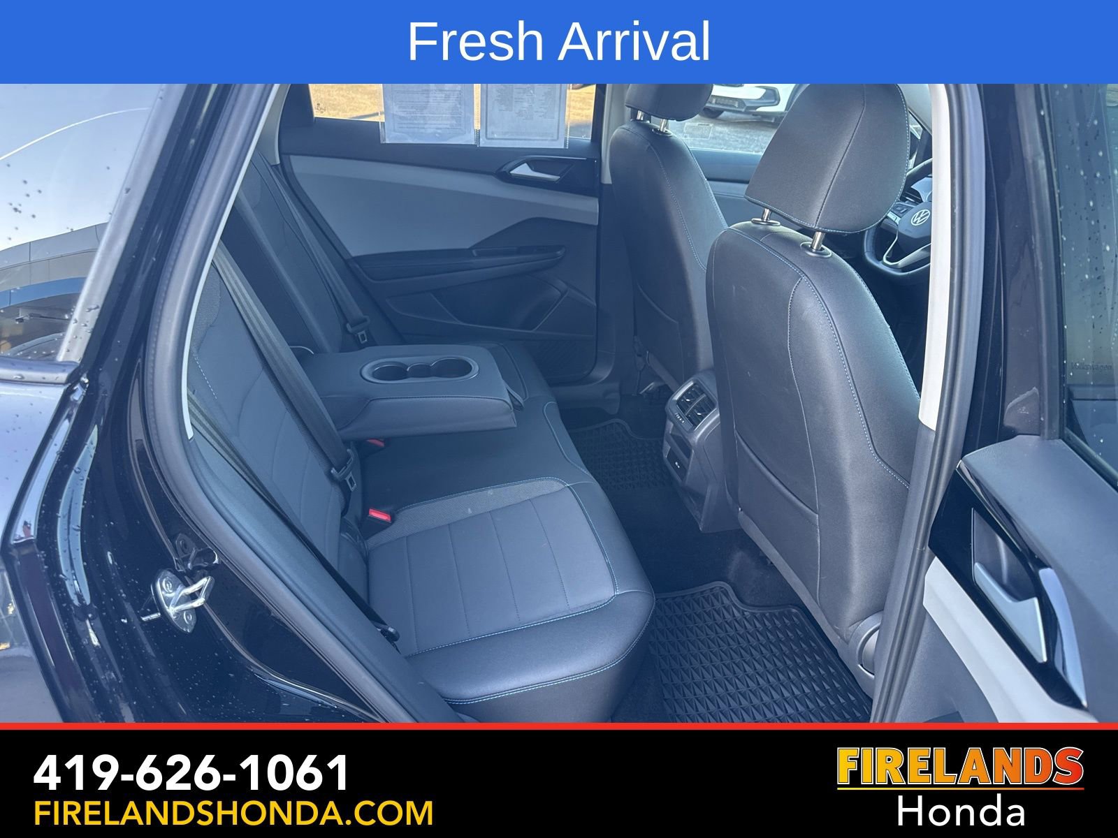 Used 2024 Volkswagen Taos SE image 31