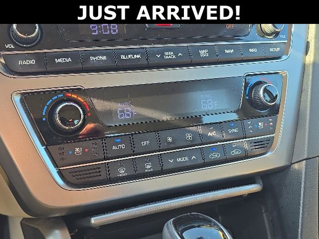 Used 2017 Hyundai Sonata Limited w/ Ultimate Package 04 FWD image 20