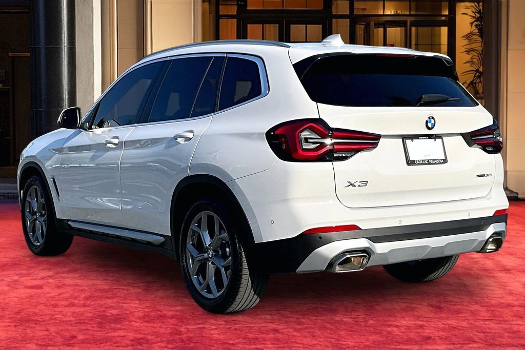 Used 2023 BMW X3 sDrive30i w/ Premium Package w/ZPA RWD image 4