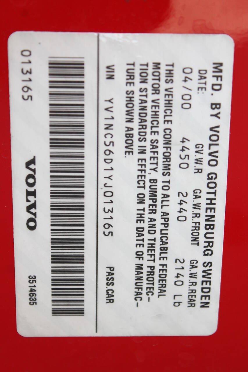 Used 2000 Volvo C70 LT FWD image 25