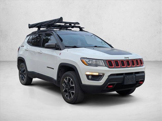 Used 2020 Jeep Compass Trailhawk w/ Cold Weather Group AWD/4WD image 3